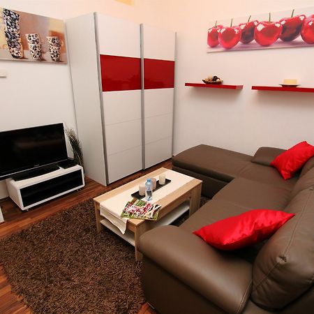 Checkvienna - Waehringer Strasse Apartamento Exterior foto